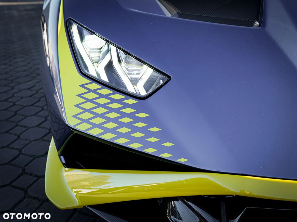 Lamborghini Huracan - 5