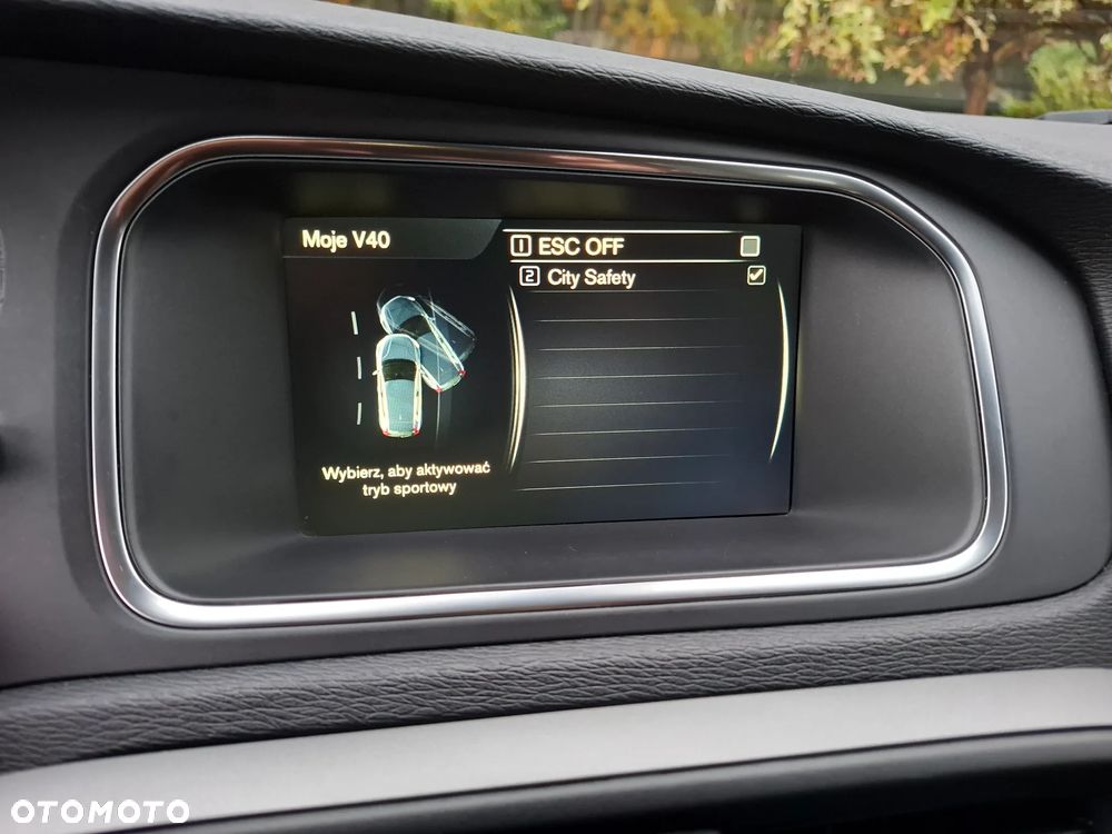 Volvo V40 D2 Kinetic - 21