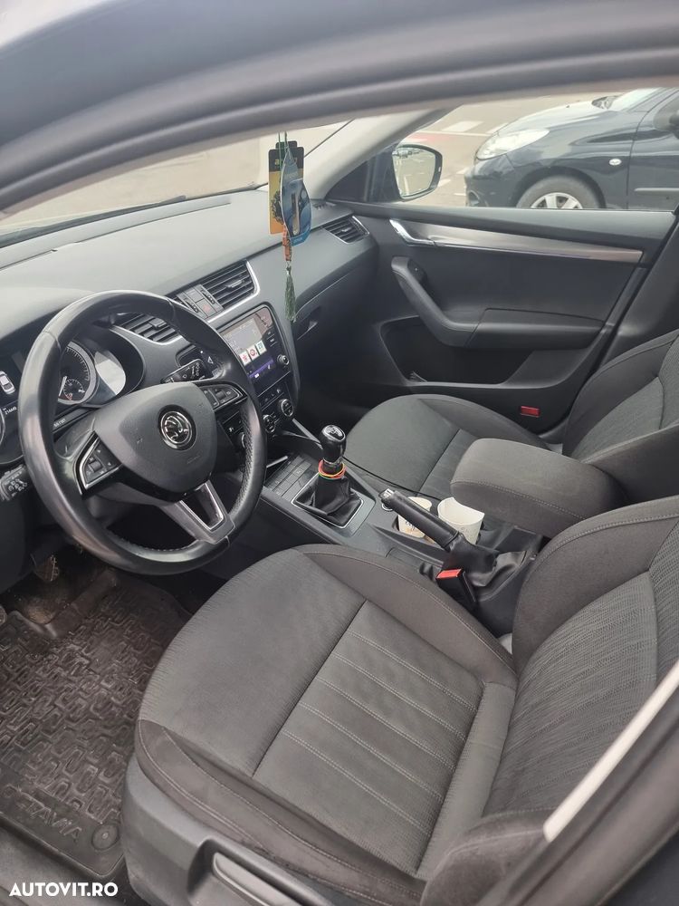 Skoda Octavia - 13
