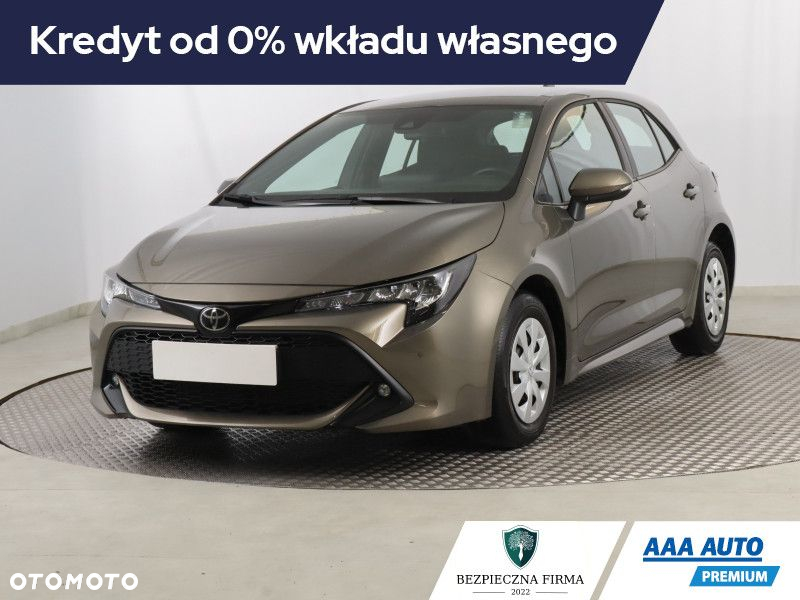 Toyota Corolla - 2