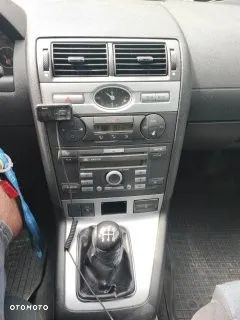 Ford Mondeo - 11
