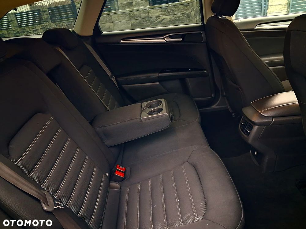 Ford Mondeo 2.0 TDCi STart-Stopp PowerShift-Aut Titanium - 25