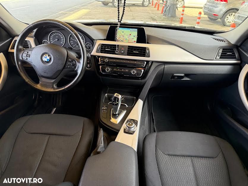 BMW Seria 3 318d DPF Aut. Edition Lifestyle - 5