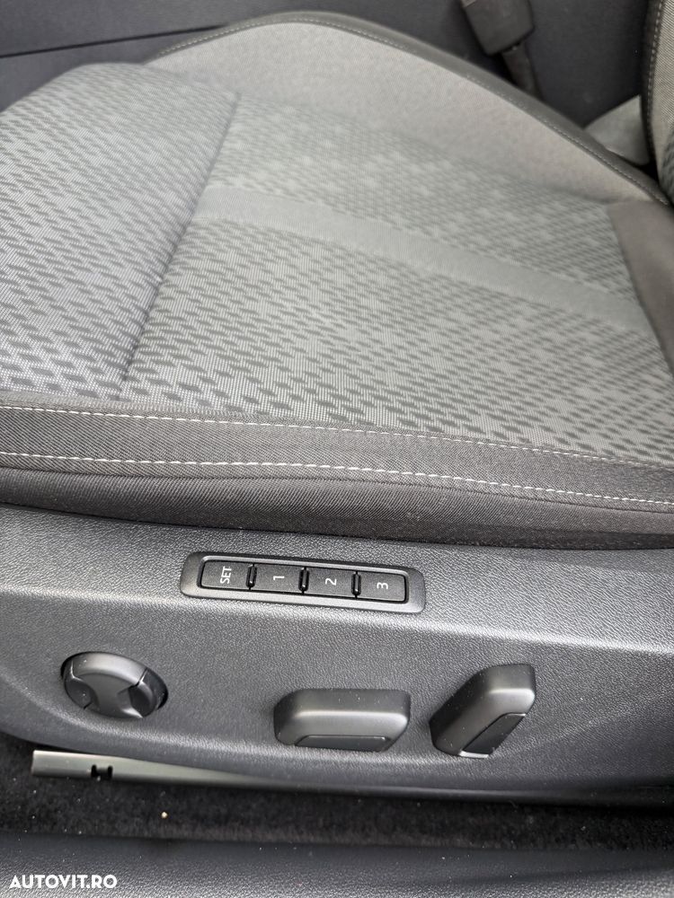 Skoda Octavia 2.0 TDI DSG Edition Plus - 13