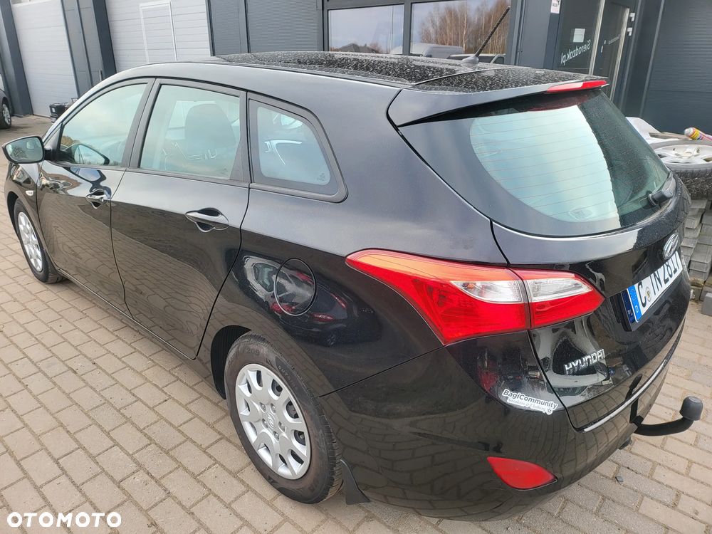 Hyundai i30 1.4 CRDi Premium - 13