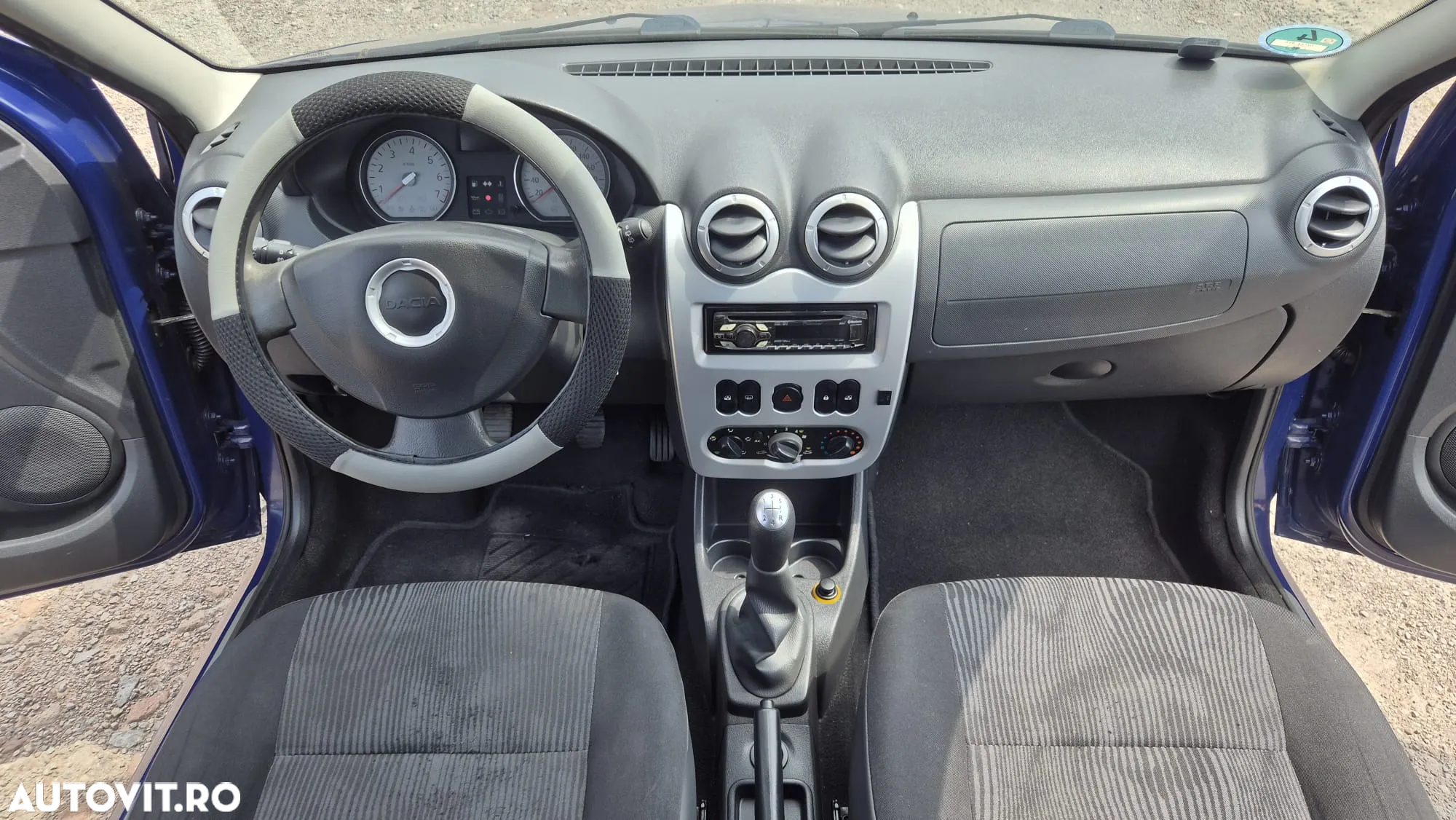 Dacia Logan MCV 1.6 16V Laureate - 12