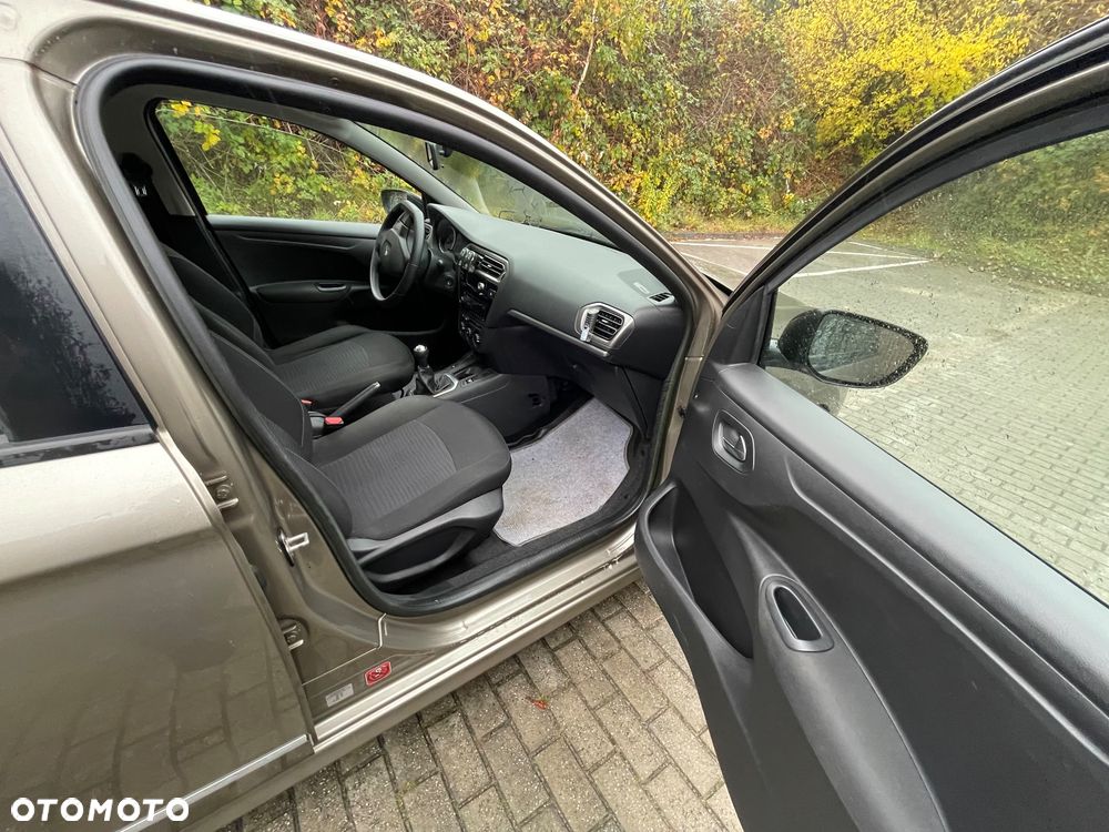 Peugeot 301 - 12