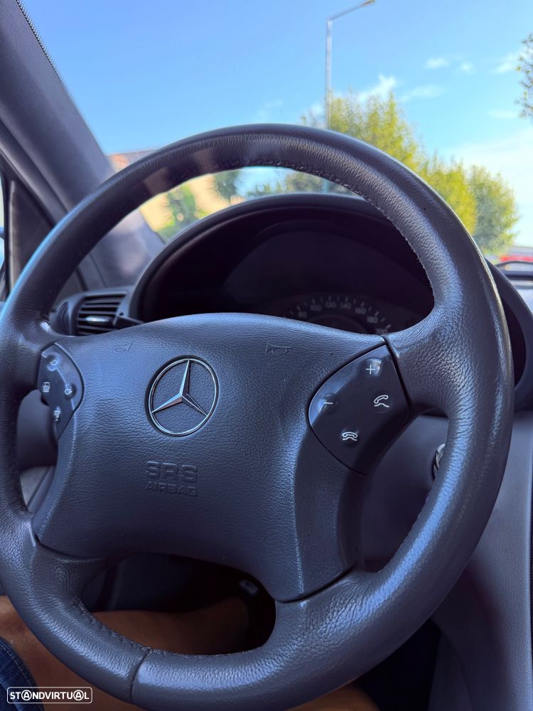 Mercedes-Benz C 220 CDi Avantgarde - 19