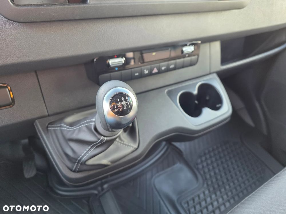 Mercedes-Benz Sprinter 317 Kontener Izoterma - 16