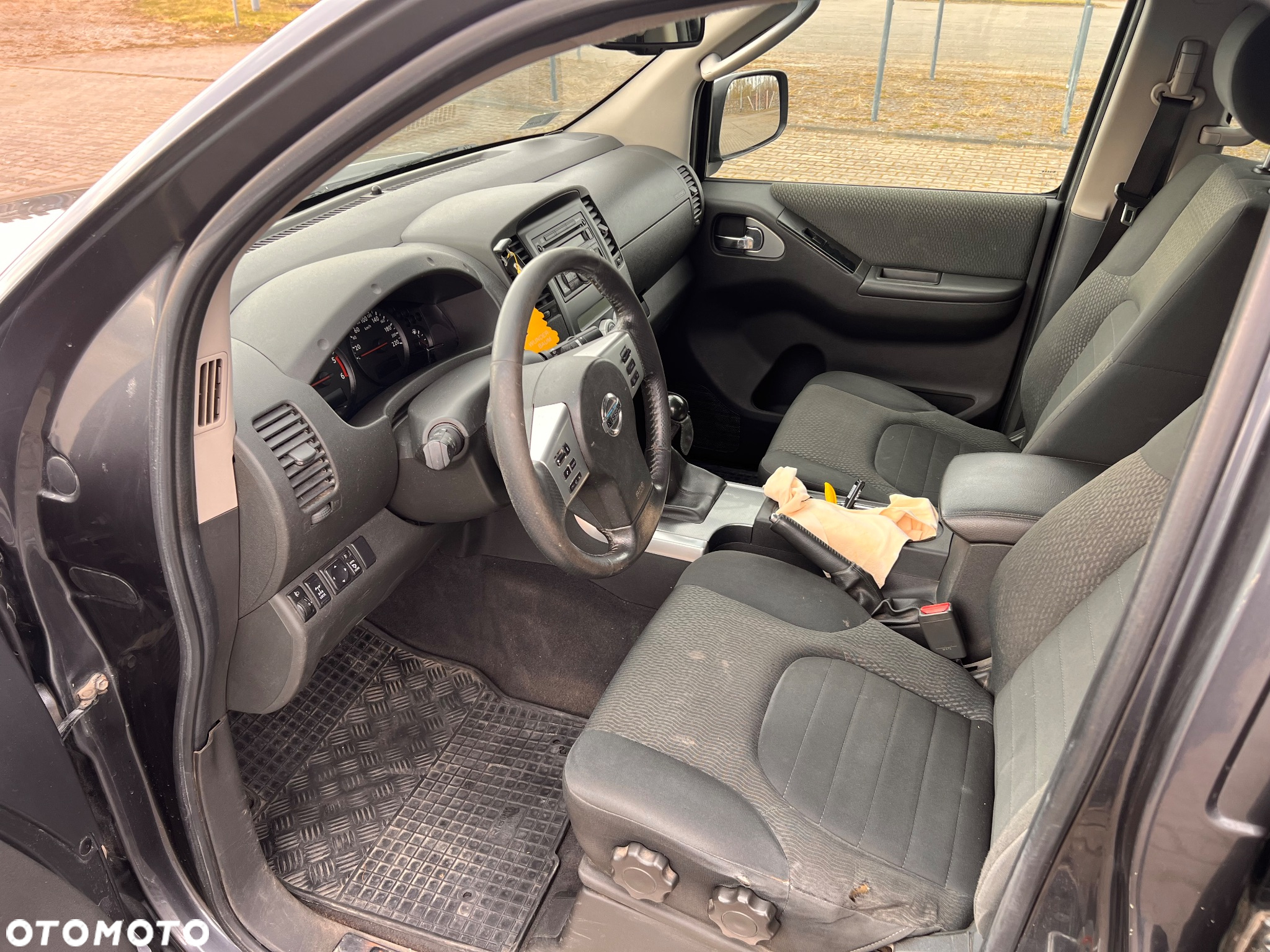 Nissan Navara - 15