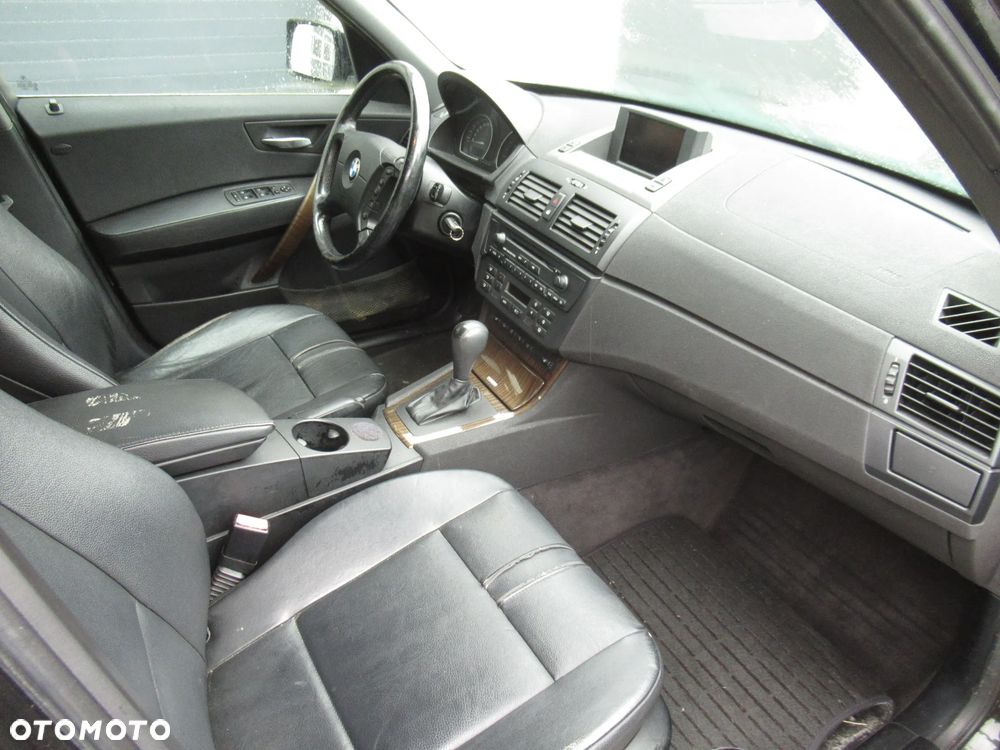 Przód maska błotnik lampy pas przedni BMW e83 X3 475 Blacksapphire Europa - 14
