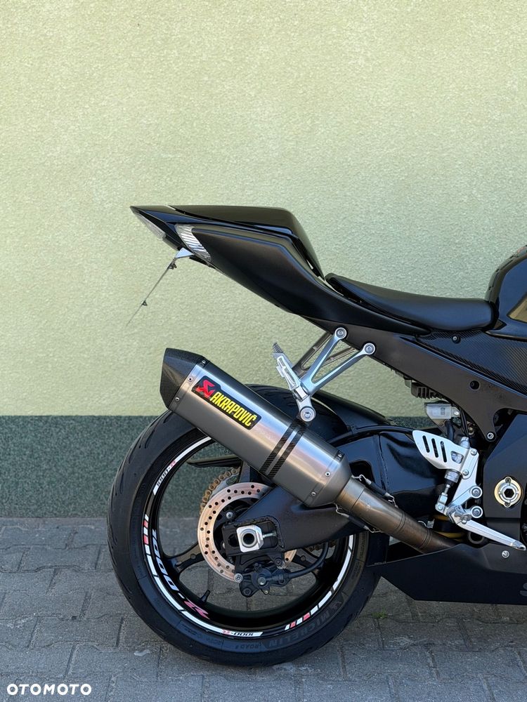 Suzuki GSX-R - 9