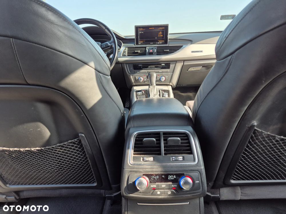 Audi A6 Avant 3.0 TDI S tronic - 16