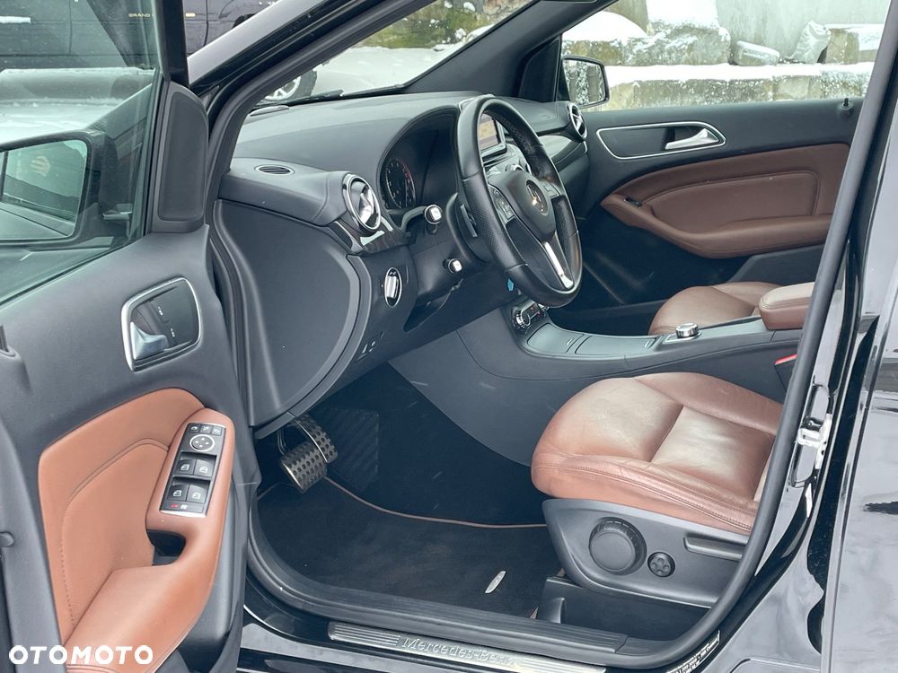 Mercedes-Benz Klasa B 200 (BlueEFFICIENCY) 7G-DCT - 7