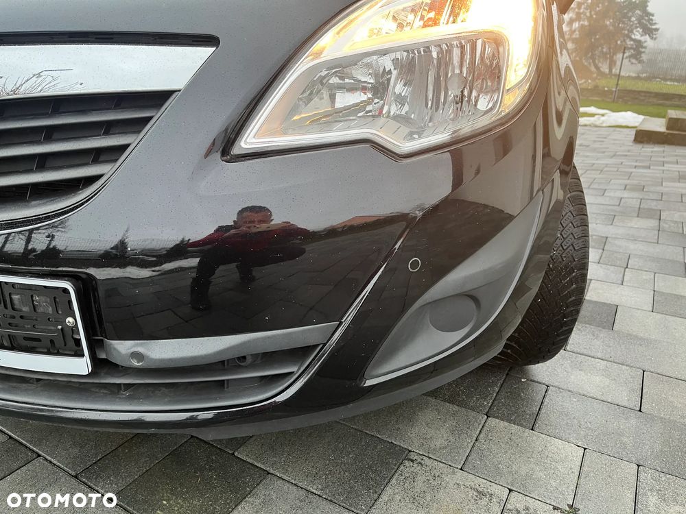 Opel Meriva 1.4 Essentia - 9