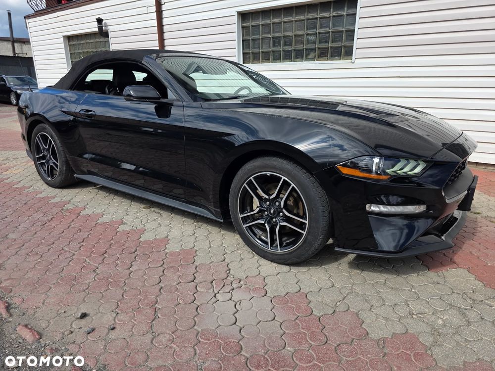 Ford Mustang Cabrio 2.3 Eco Boost - 17