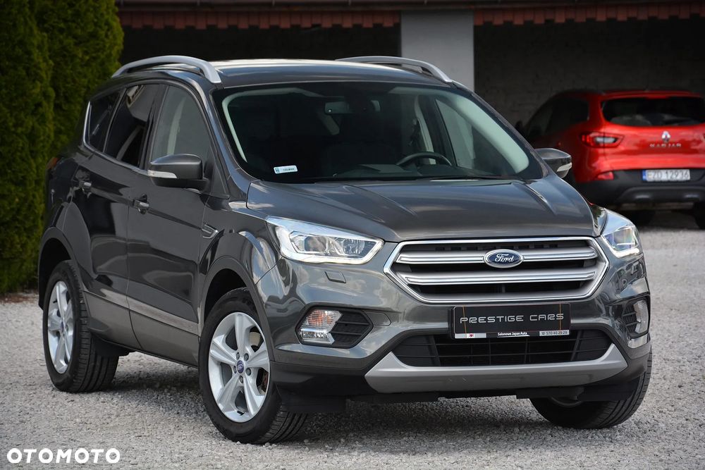 Ford Kuga - 1