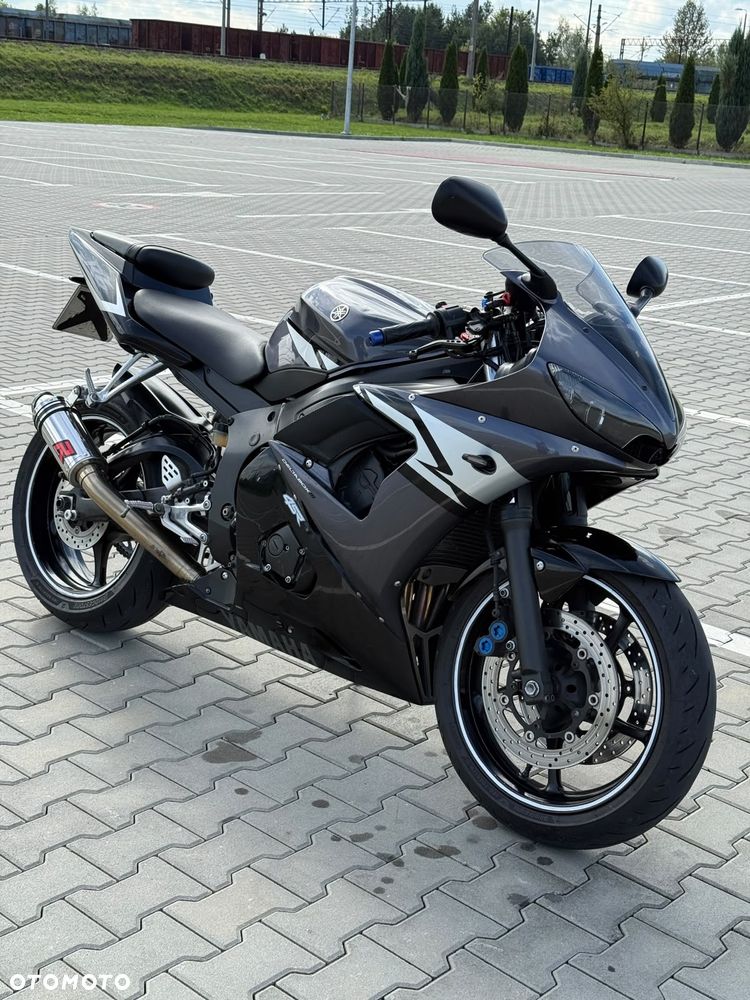Yamaha R6