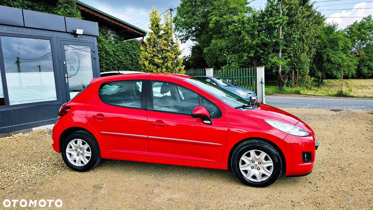 Peugeot 207 120 Automatik Premium - 10