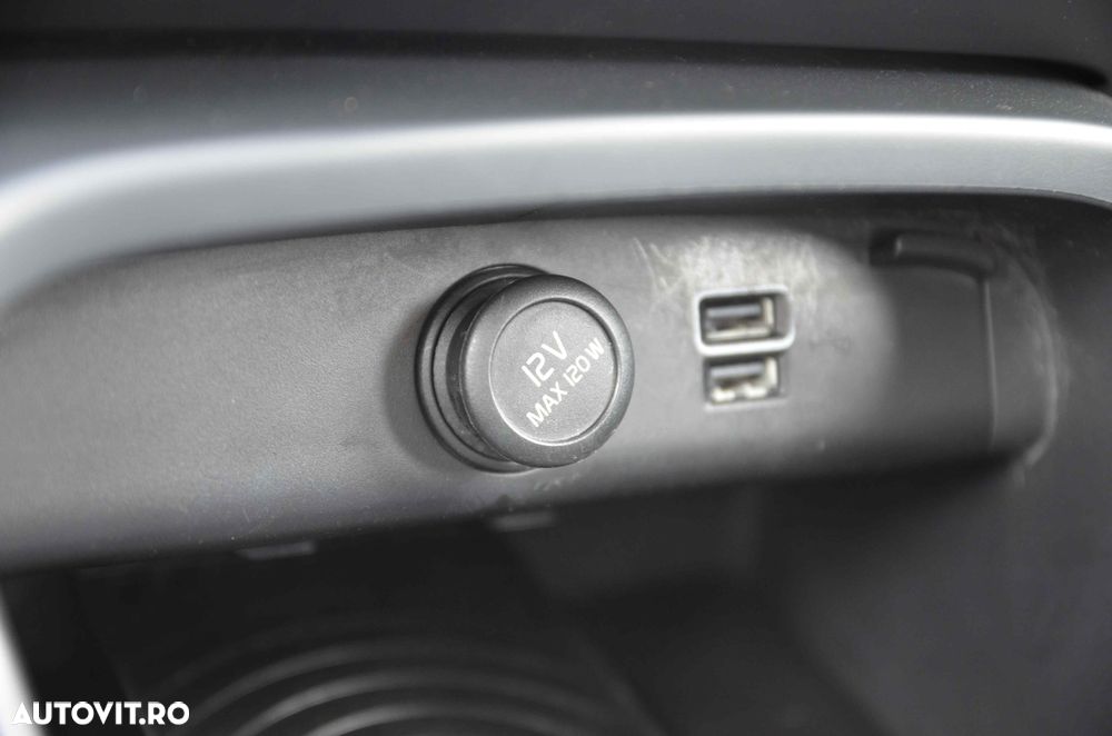Volvo XC 40 D3 Geartronic Momentum - 19