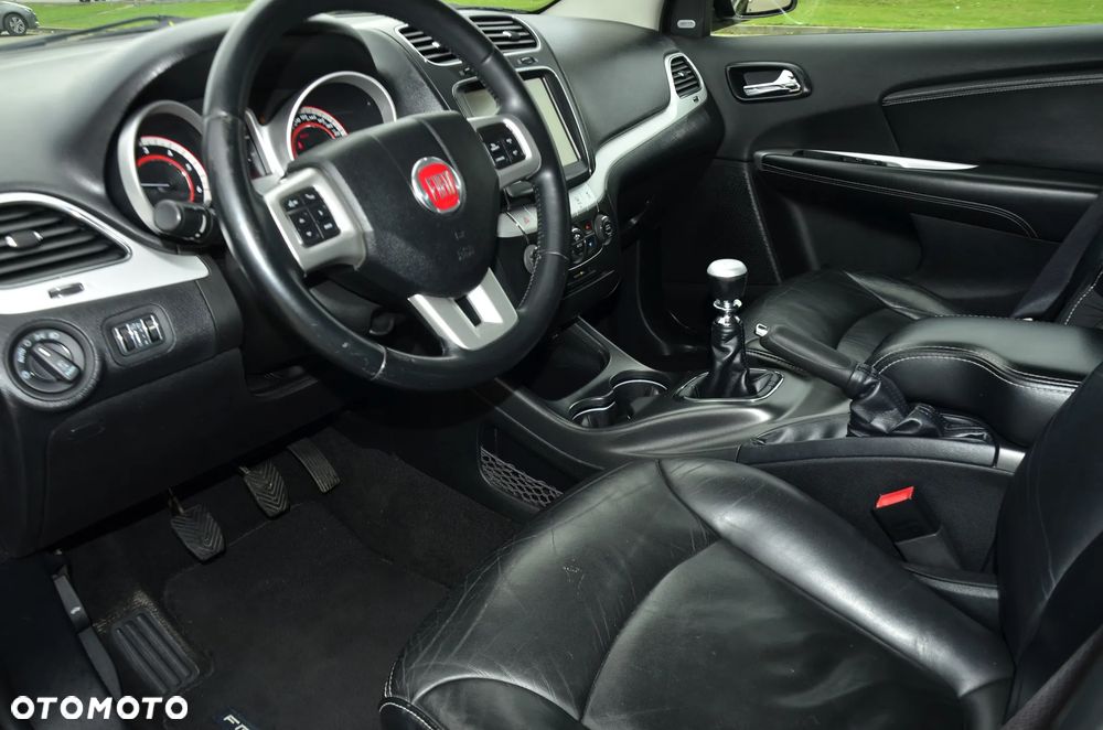 Fiat Freemont 2.0 Multijet Lounge - 19