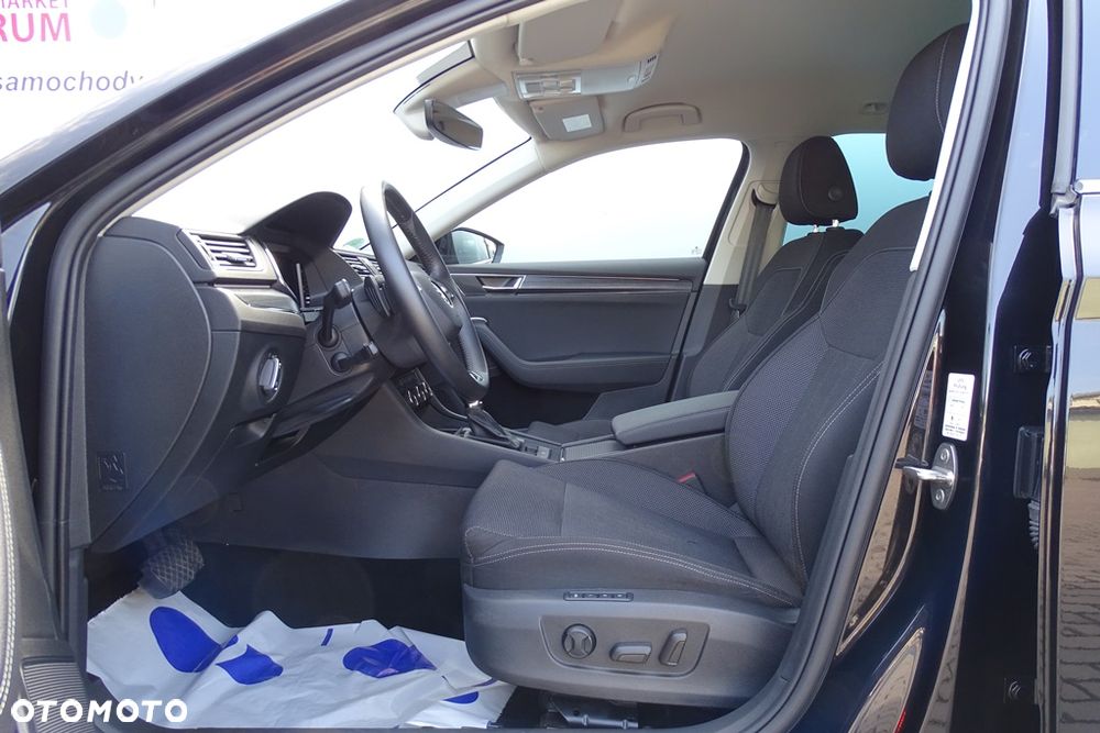 Skoda Superb 2.0 TDI DSG Style - 18