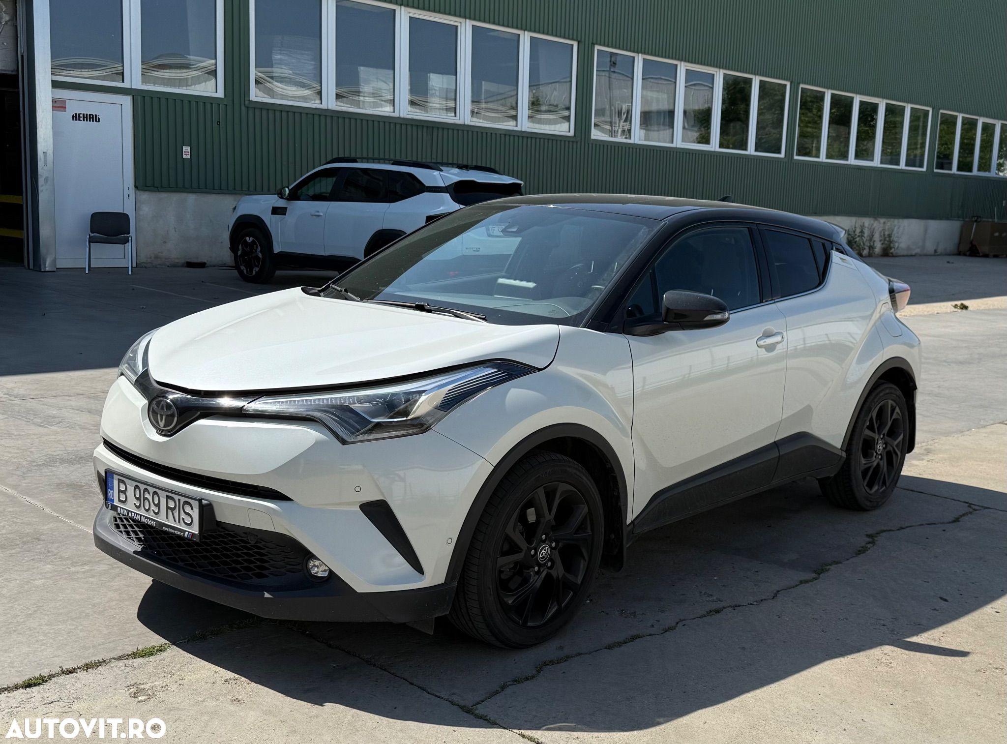 Toyota C-HR 1.2 Turbo 4x4 CVT C-ult LED - 1