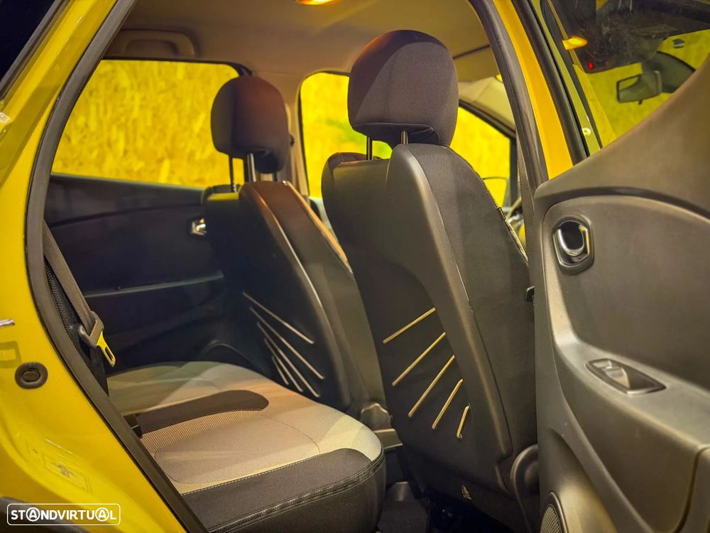 Renault Captur (ENERGY) dCi 90 INTENS - 11