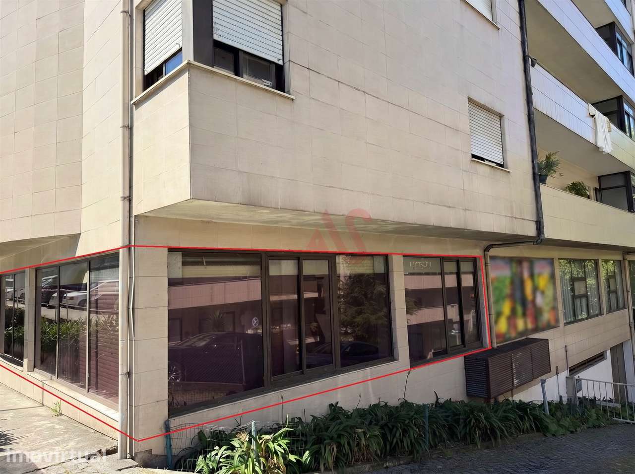 Loja em Fermentões, Guimarães – excelente oportunidade de investimento - Grande imagem: 2/7