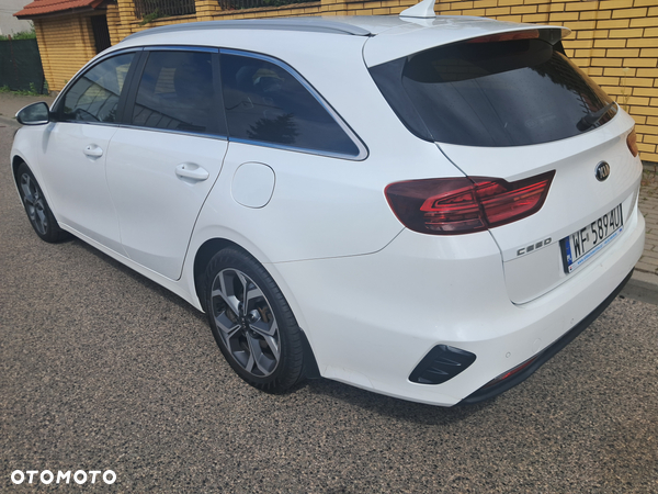 Kia Ceed 1.4 T-GDI L Business Line DCT