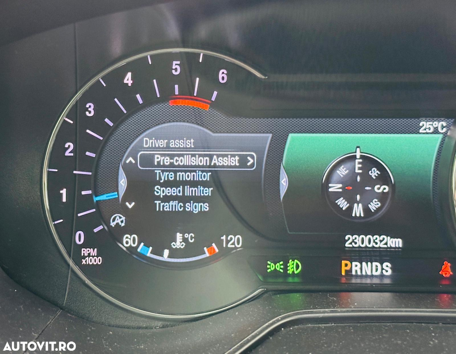 Ford Mondeo - 40
