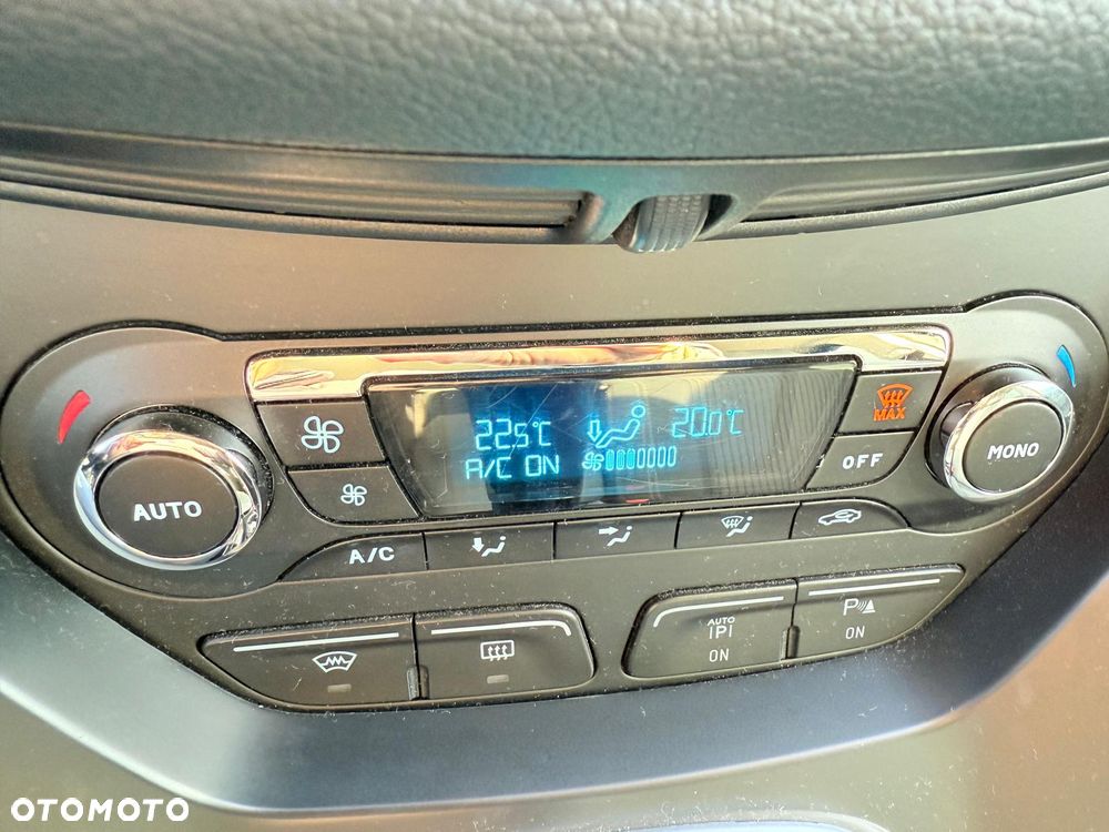 Ford C-MAX 2.0 TDCi Trend - 24