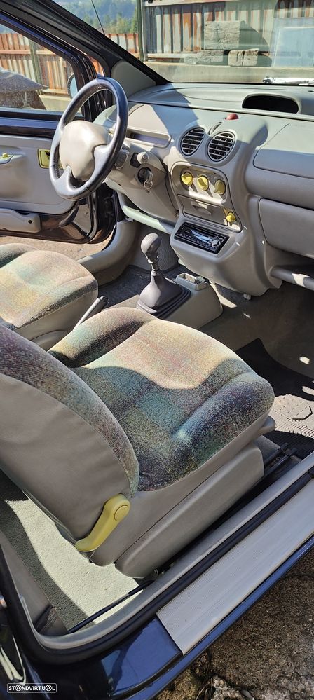 Renault Twingo - 23