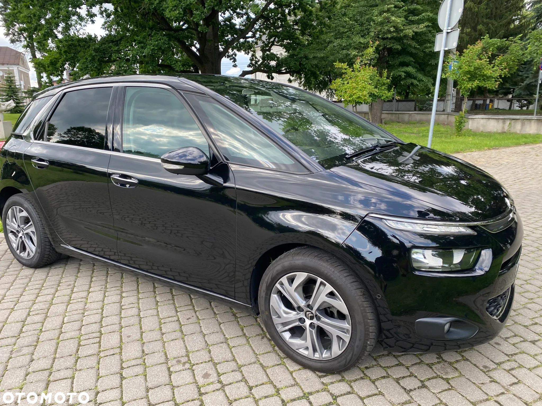 Citroën C4 Picasso 1.6 e-HDi Exclusive - 1