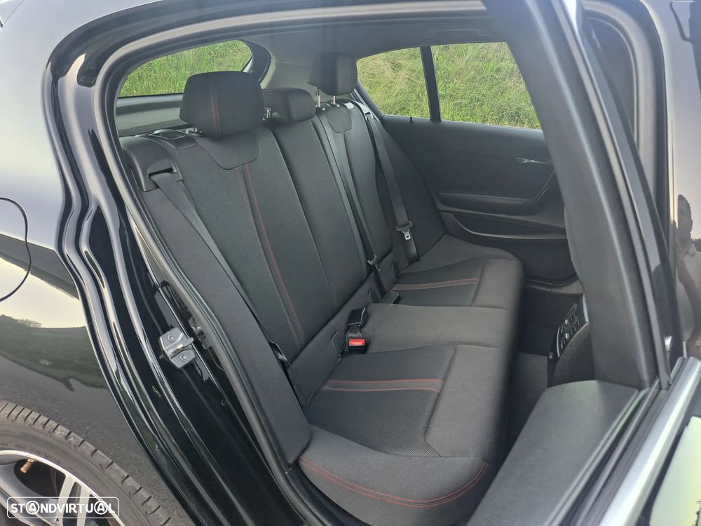 BMW 116 d Sport Line - 27