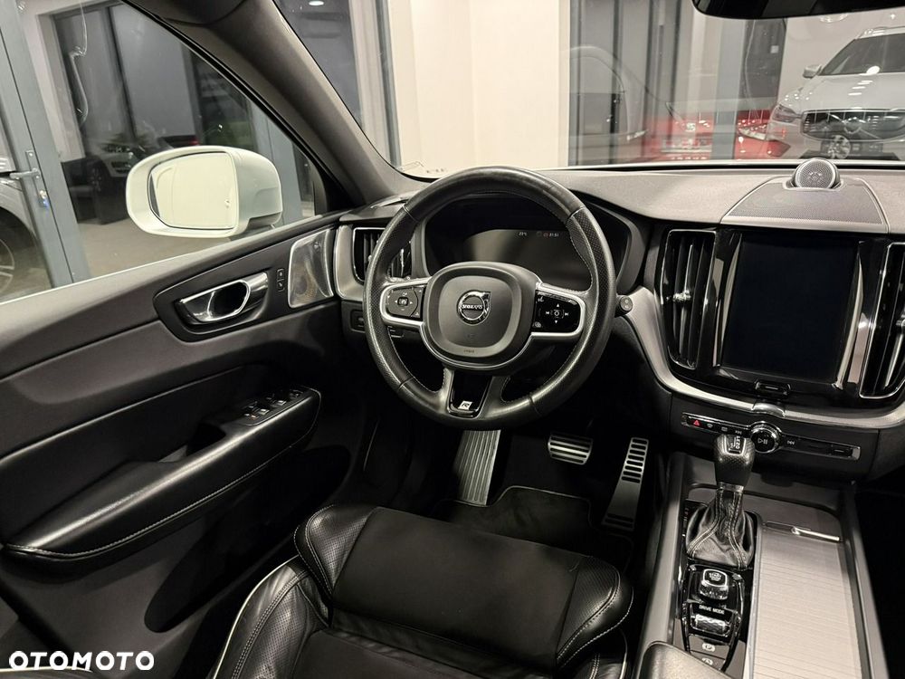 Volvo XC 60 - 25
