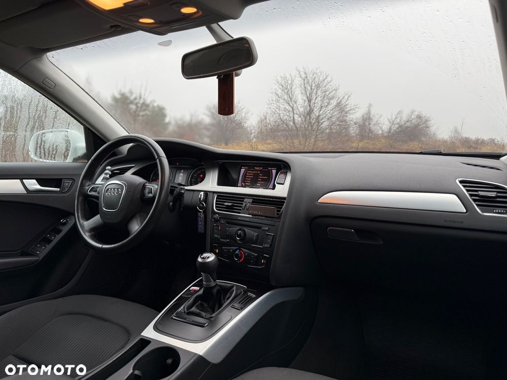 Audi A4 Limousine 2.0 TDI - 16