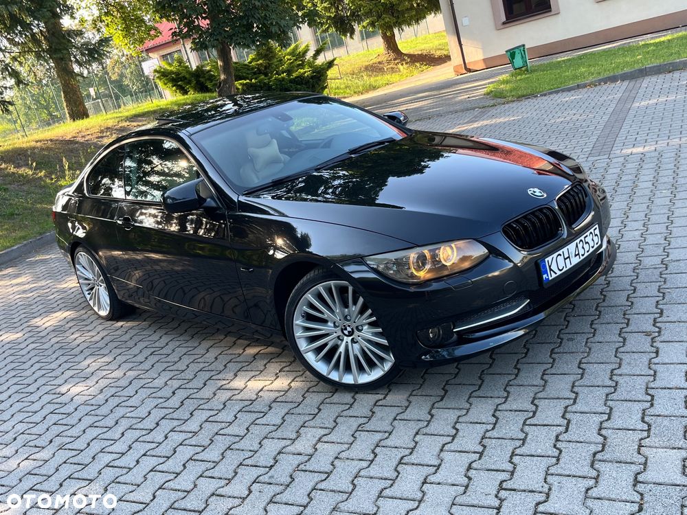 BMW Seria 3 320i - 7