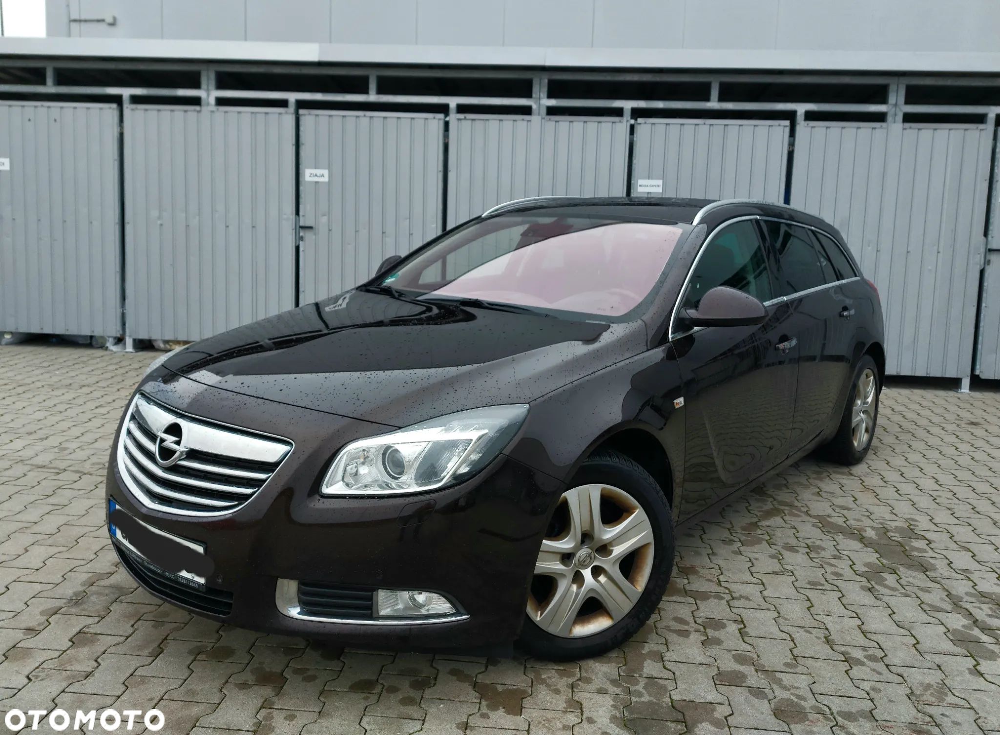 Opel Insignia - 1