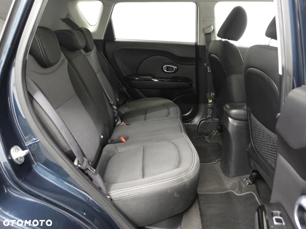 Kia Soul 1.6 CRDI Spirit - 24