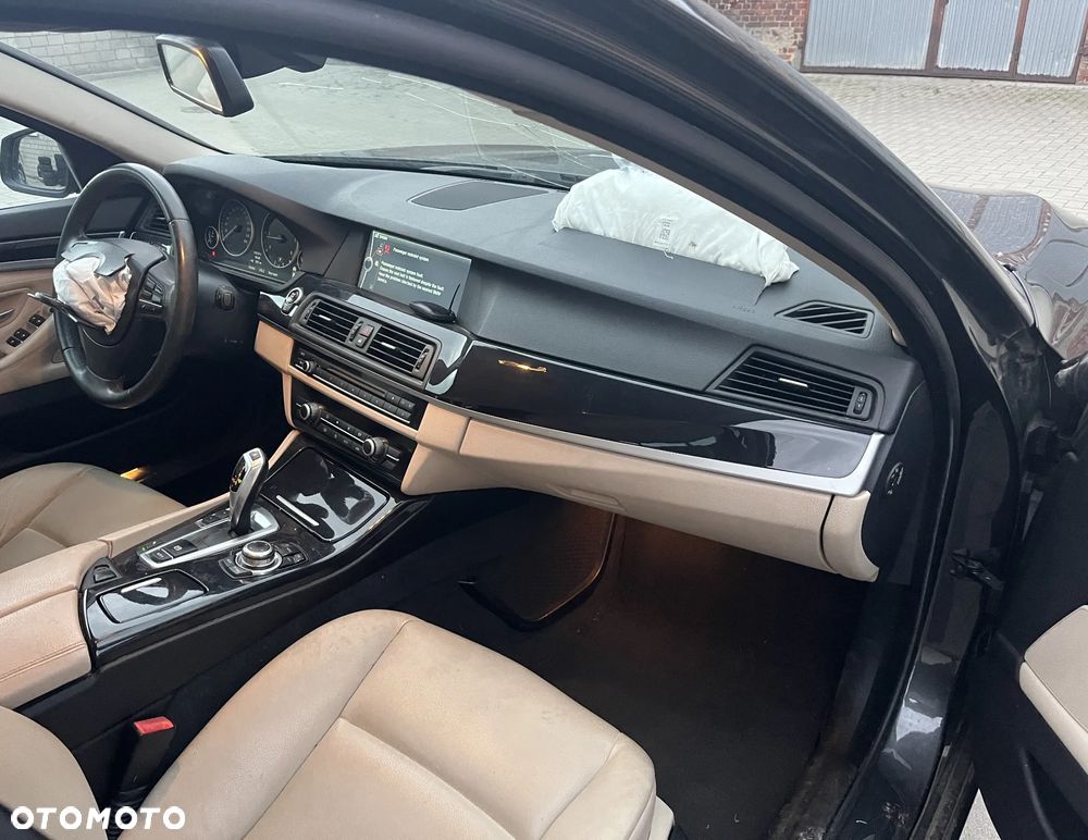 BMW Seria 5 520d - 10
