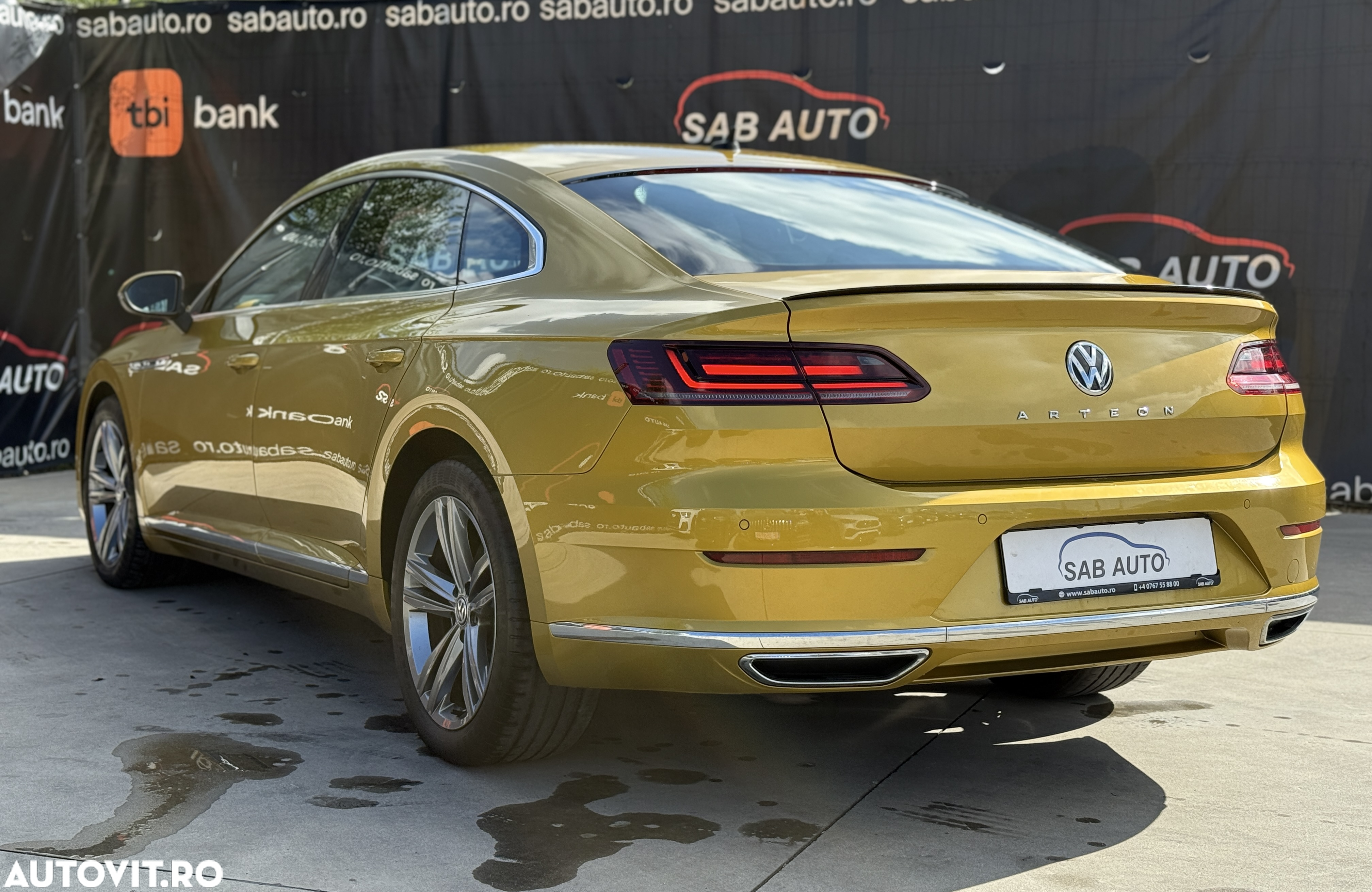 Volkswagen ARTEON 2.0 TDI DSG R-Line - 23