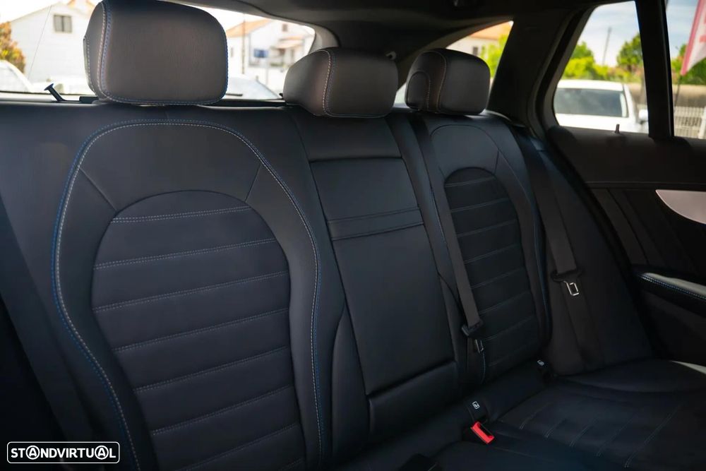 Mercedes-Benz C 300 de T 9G-TRONIC Night Edition - 26