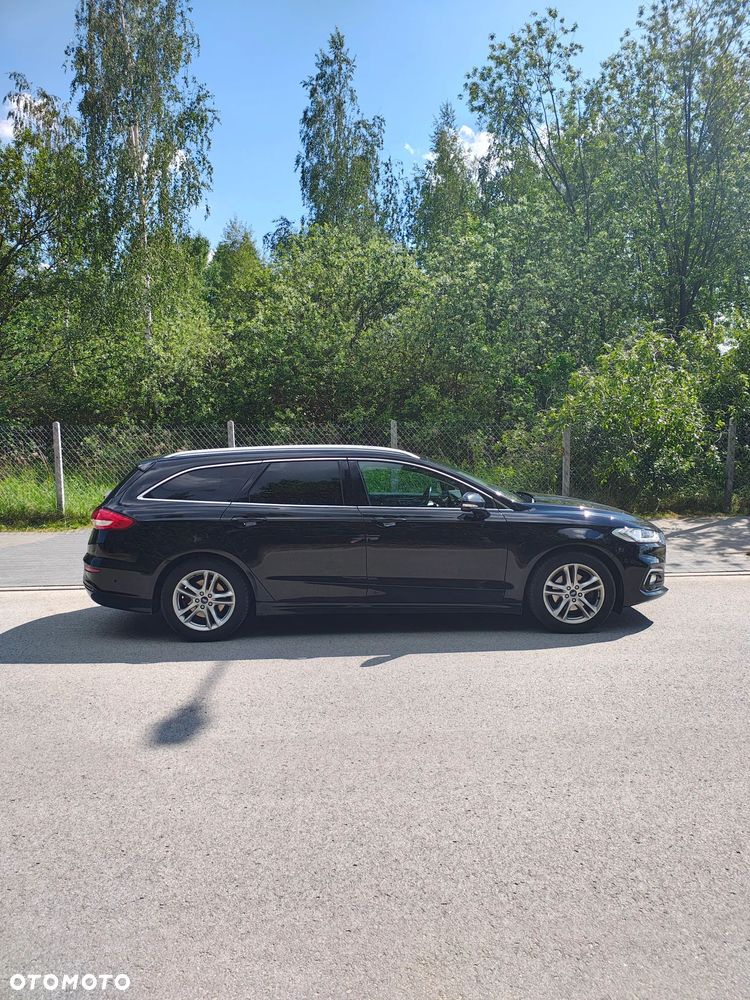 Ford Mondeo - 4