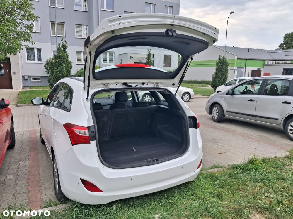 Hyundai i30 1.6 GDI Classic - 9