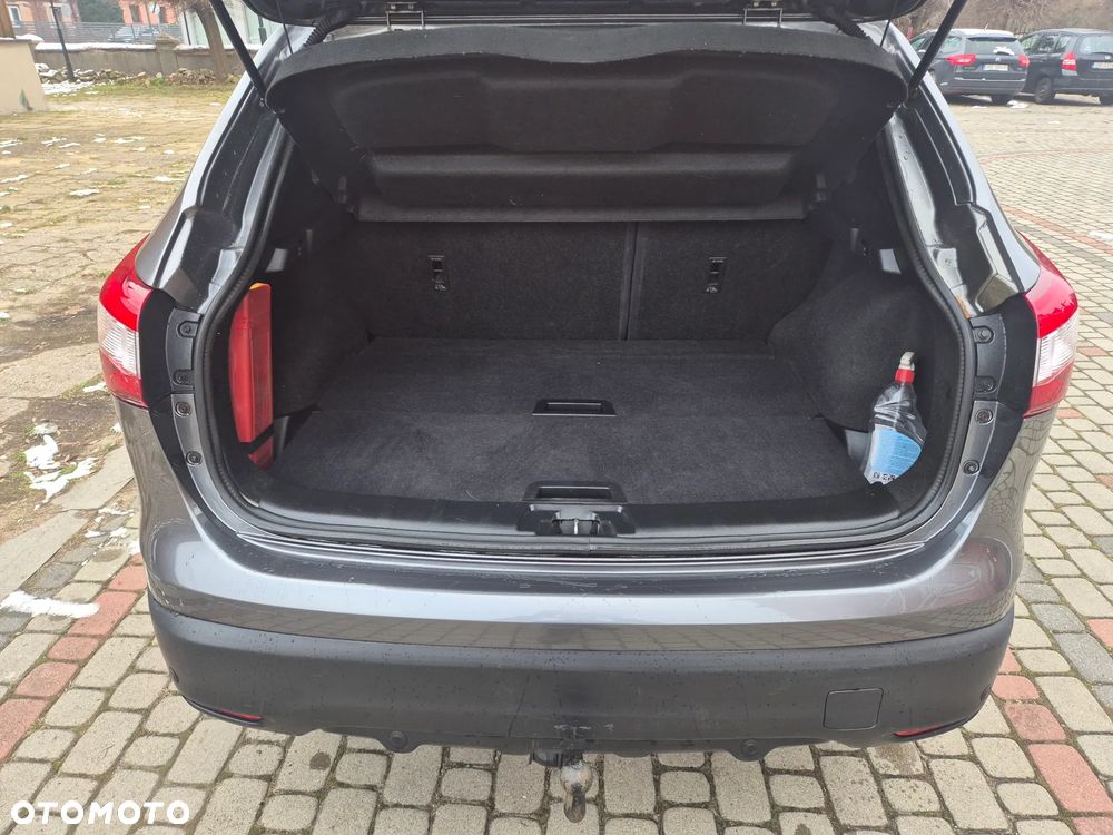 Nissan Qashqai 1.2 DIG-T Visia EU6 - 10