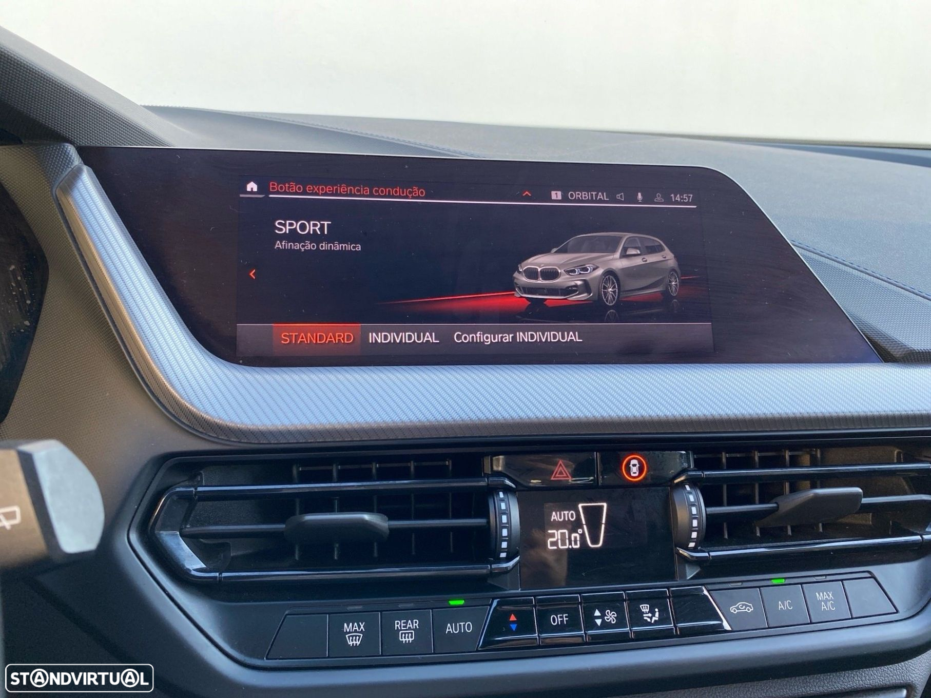 BMW 116 d Pack Desportivo M Auto - 12