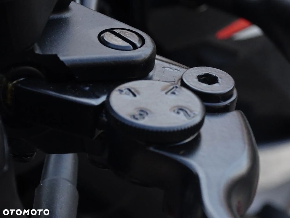 QJMOTOR TRX 125 - 21