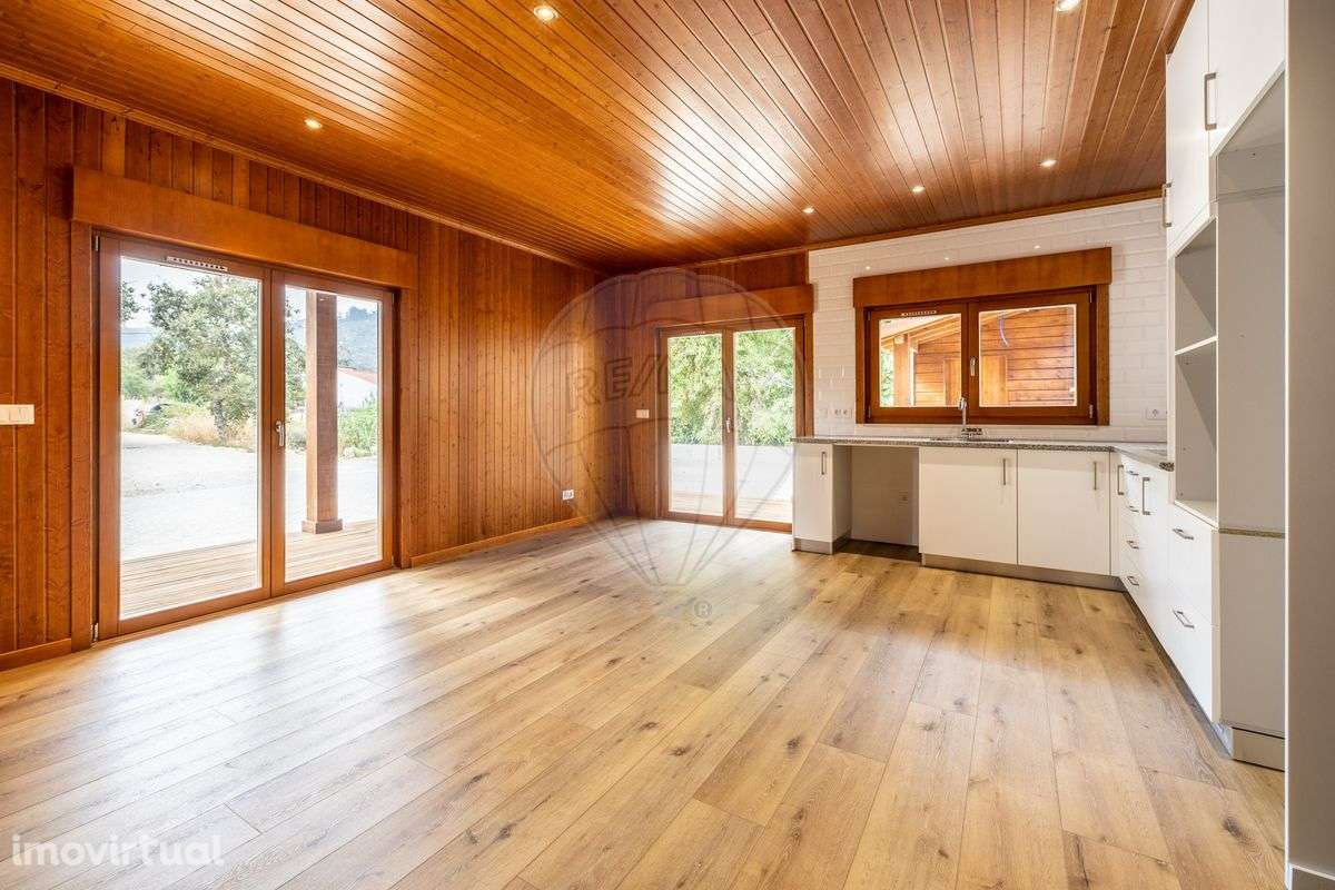 Moradia T1 para venda - Grande imagem: 5/36