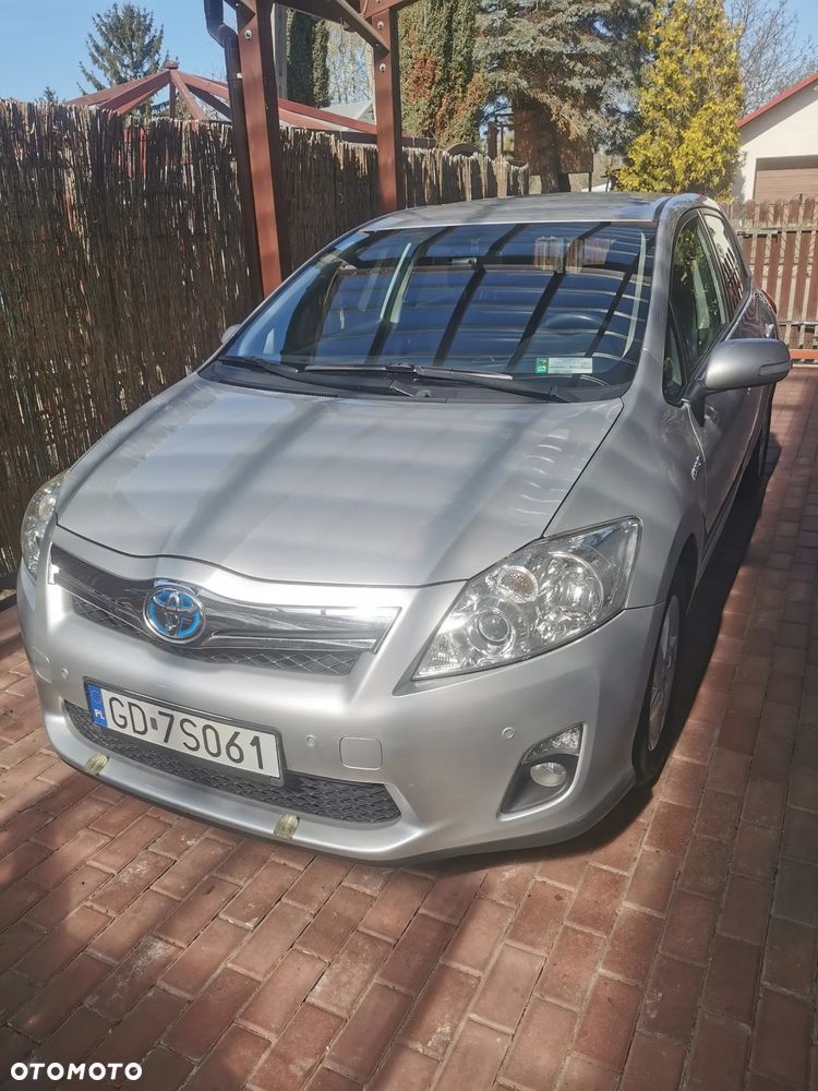 Toyota Auris 1.8 HSD Sol - 2